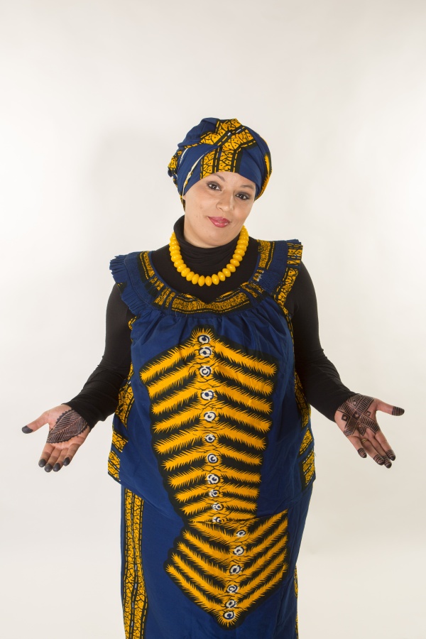 Samia Orosemane - Femme de Couleur